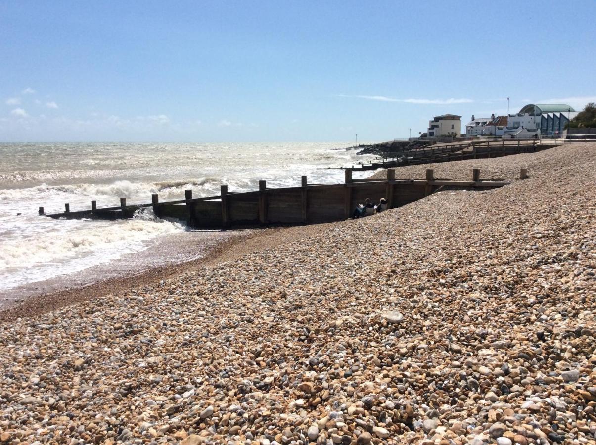 The Coast House B&B And Spa Bognor Regis Exterior photo